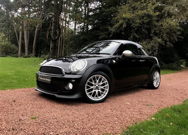 Mini Coupe COOPER Automatic Coupe Sport Pack, Chili Pack,