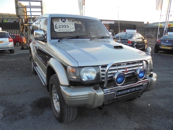 Mitsubishi Pajero !!! LOVELY CONDITION INSIDE & OUT !!!