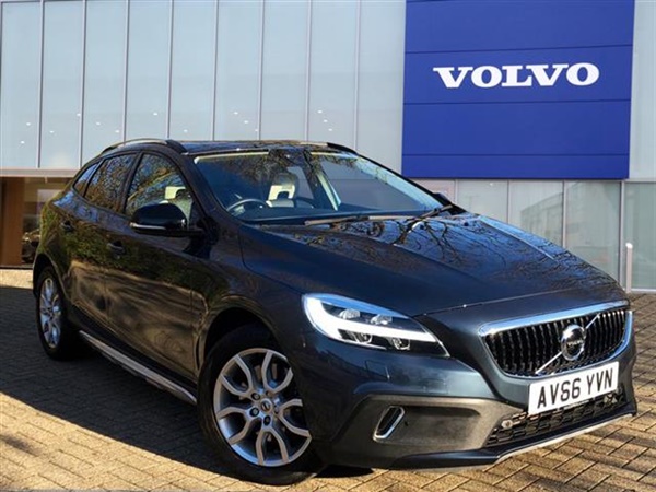 Volvo V40 D3 [4 Cyl 150] Cross Country Pro 5Dr Geartronic