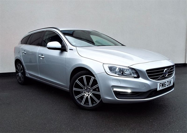 Volvo V60 D] Twin Eng SE Nav 5dr AWD Geartronic [Lthr]