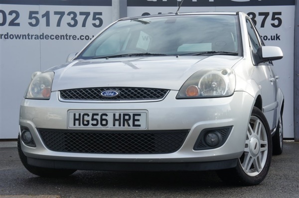 Ford Fiesta 1.4 Ghia 5dr