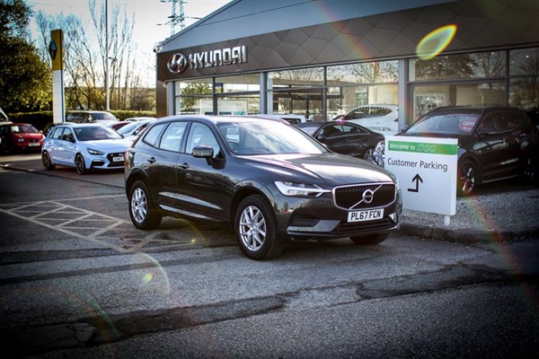 Volvo XC D4 Momentum 5dr AWD Geartronic Auto