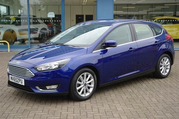 Ford Focus 1.0 5dr Titanium Nav Climate Parking Sensors