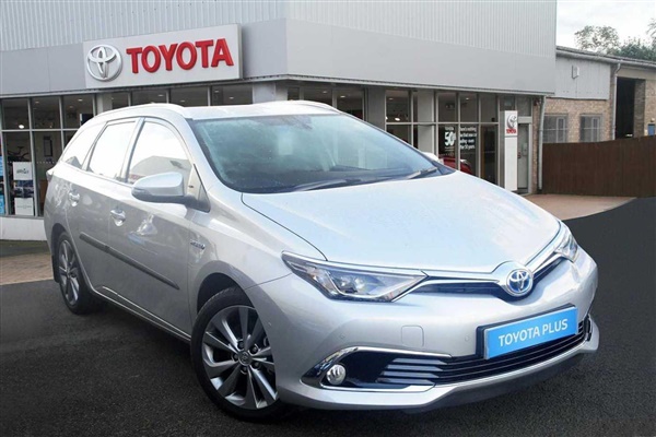 Toyota Auris Touring Sport 1.8 Hybrid Excel 5dr CVT Auto