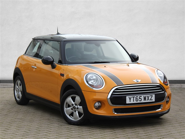 Mini Hatch 1.5 Cooper D 3dr [Pepper Pack]