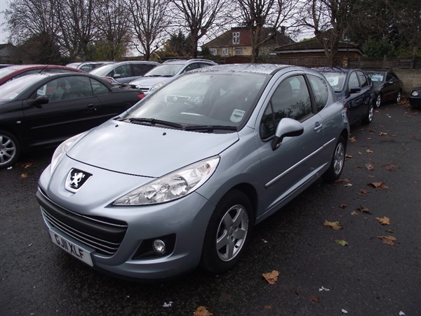 Peugeot  hatchback special editions 1.4 envy 3 drs.