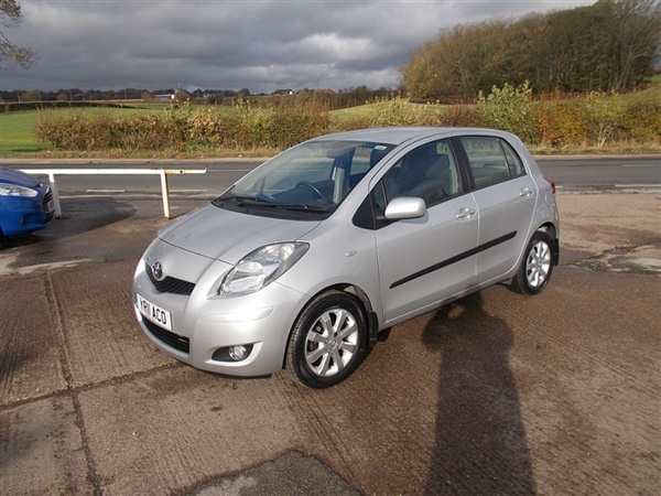 Toyota Yaris 1.33 VVT-i T Spirit 5dr