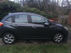 Citroen C3 Exclusive 1.6 petrol (ONLY MILES) in Crawley