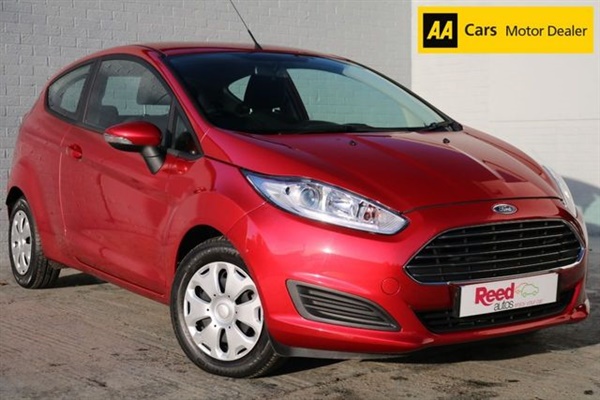 Ford Fiesta 1.5 STYLE ECONETIC TDCI 3d 94 BHP