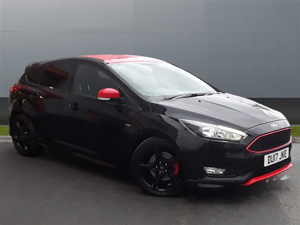 Ford Focus 2.0 TDCi Zetec S Black 5dr