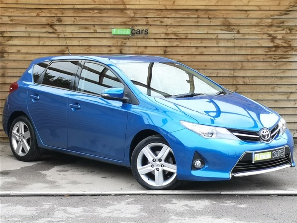 Toyota Auris 1.6 V-Matic Sport 5dr FULL AND COMPREHENSIVE