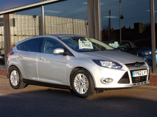 Ford Focus 1.0 SCTi EcoBoost Titanium 5dr