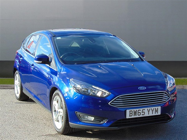 Ford Focus 1.5 TDCi 120 Zetec Navigation 5dr