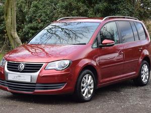 Volkswagen Touran  in Chesterfield | Friday-Ad