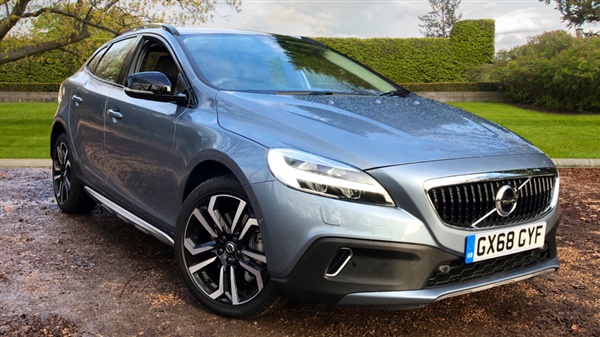 Volvo V40 D3 Cross Country Pro Auto W. W