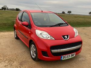 Peugeot  Genuine Low Mileage in Stroud | Friday-Ad