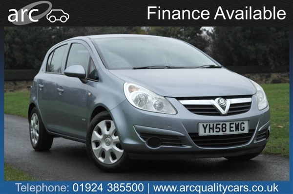 Vauxhall Corsa 1.4i 16V Club 5dr Auto [AC]