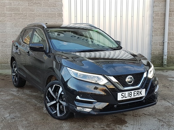 Nissan Qashqai 1.2 DiG-T Tekna [Glass Roof Pack] 5dr