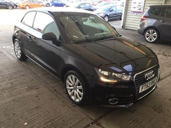 Audi A1 1.6 TDI SPORT 3d-0 ROAD TAX-HALF LEATHER-PARKING