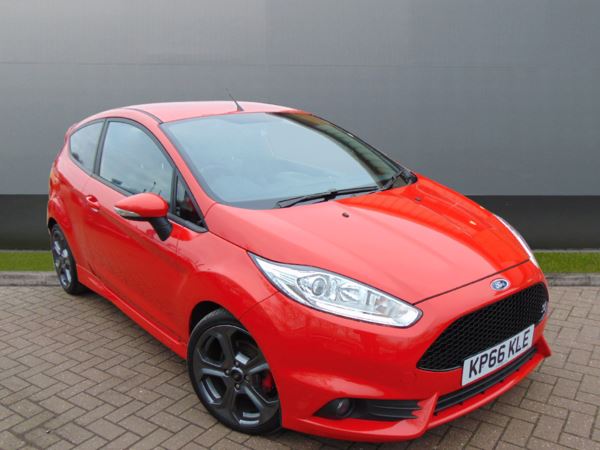 Ford Fiesta 1.6 EcoBoost ST-2 Navigation 3dr