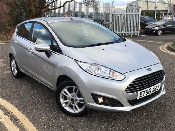 Ford Fiesta  Zetec Navigation 5Dr