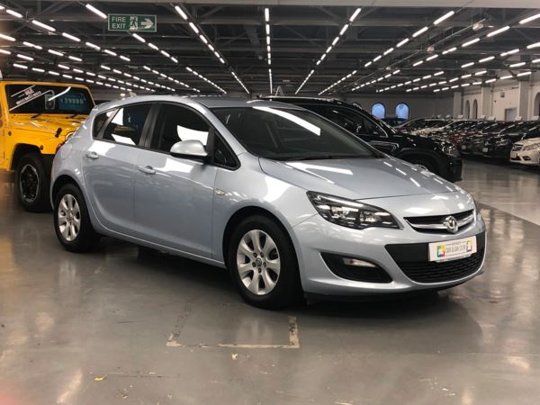 Vauxhall Astra 1.7 CDTi 16V ecoFLEX Design 5dr [99g/km] [SS]