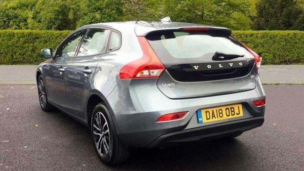 Volvo V40 T] Momentum Nav Plus 5dr Hatchback