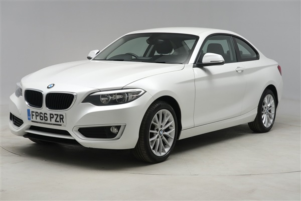 BMW 2 Series - BLUETOOTH - 17IN ALLOYS - PARKING SENSORS