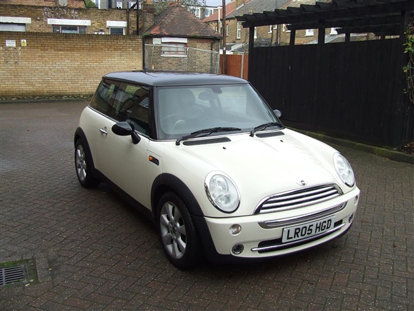 Mini Hatch 1.6 Cooper