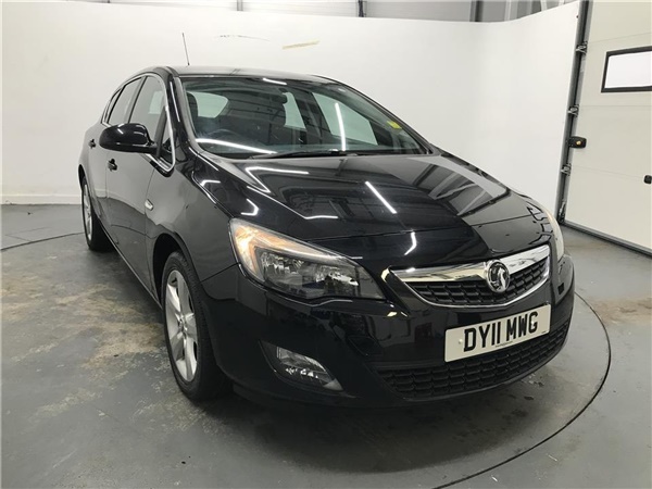 Vauxhall Astra 1.4i 16V SRi 5dr