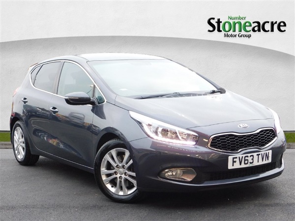 Kia Ceed 1.6 CRDi 3 Hatchback 5dr Diesel Manual (100 g/km,