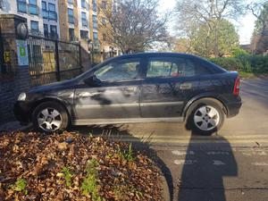 Vauxhall Astra  in Bracknell | Friday-Ad