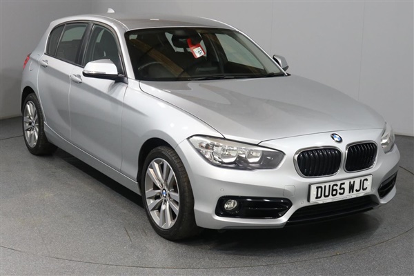 BMW 1 Series 120i Sport 5dr