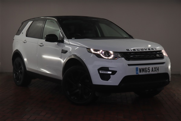 Land Rover Discovery Sport 2.0 TD HSE Black [Sunroof,