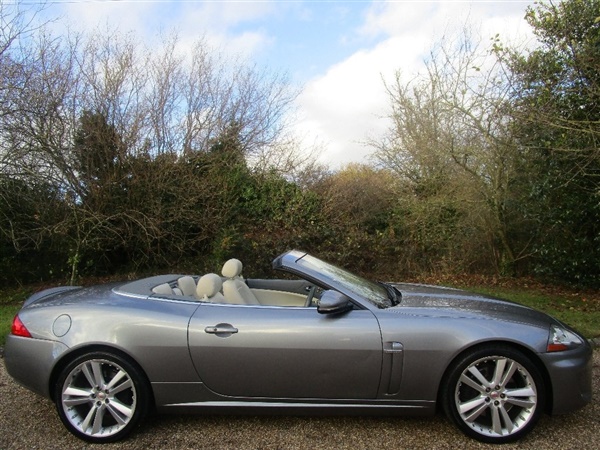 Jaguar XK 5.0 V8 Portfolio 2dr Auto