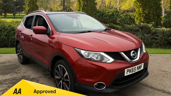 Nissan Qashqai 1.6 dCi Tekna Xtronic with Panoramic Roof and