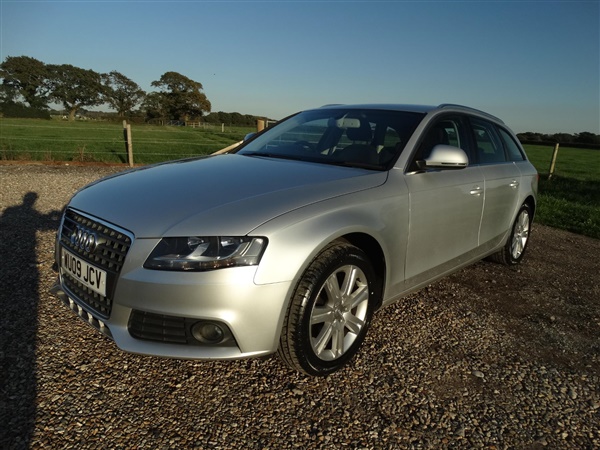 Audi A4 2.0 TDI 143 SE