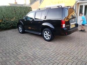 Nissan Pathfinder  in Peacehaven | Friday-Ad