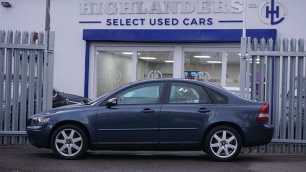 Volvo S SE D 4d 109 BHP FULL HEATED LEATHER SEATS