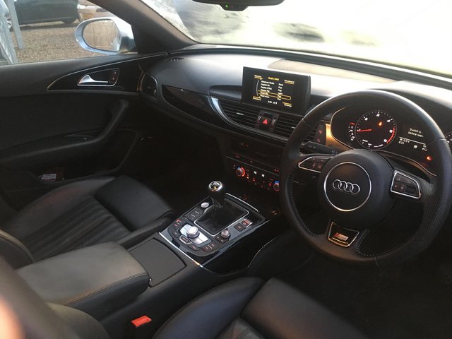 Audi A6 Black Edition Ultra