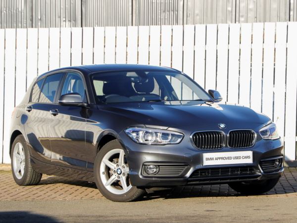 BMW 1 Series 116d SE Business 5dr [Nav/Servotronic] Step