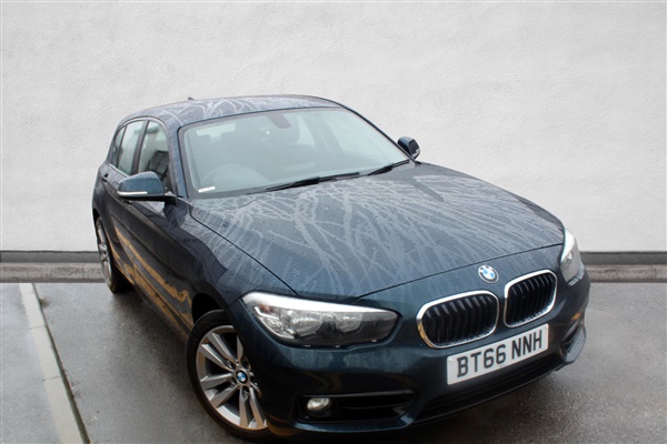 BMW 1 Series 118i [1.5] Sport 5dr [Nav] Step Auto