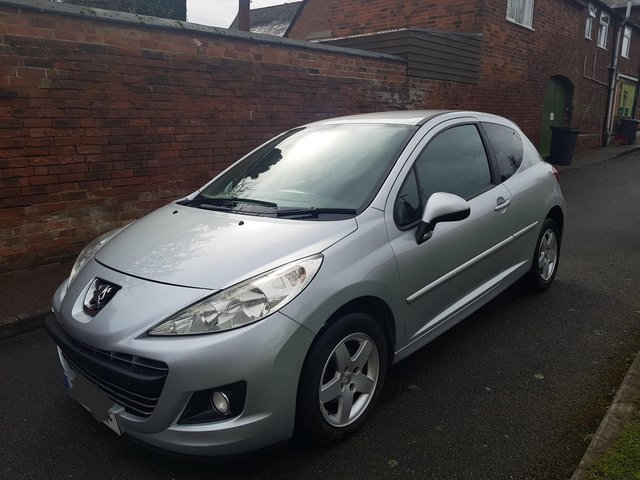 Peugeot 207 sport 1.4