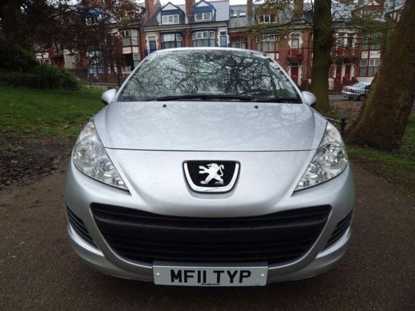 Peugeot  S 8V 5d 73 BHP LOW INSURANCE AND LOW TAX