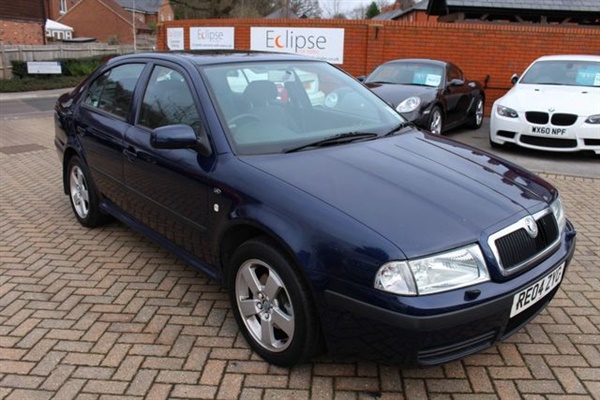 Skoda Octavia 1.9 ELEGANCE TDI 5d 109 BHP