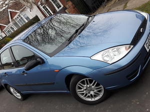 Ford Focus  with tow bar in Hastings | Friday-Ad
