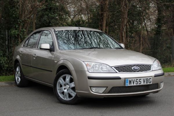 Ford Mondeo 2.0 TDCi SIV Ghia 5dr