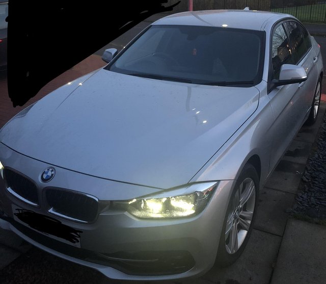 Silver bmw 320d  showroom condition
