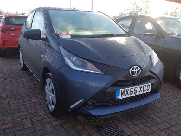 Toyota Aygo 1.0 VVT-i X-Play 5dr