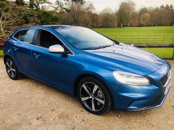 Volvo V40 T] R DESIGN 5dr Geartronic DELIVERY MILES